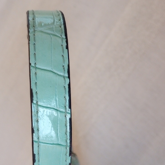 VTG Guess Curved Shoulder Patent Leather Bag Color: Mint Green - Picture 15 of 16